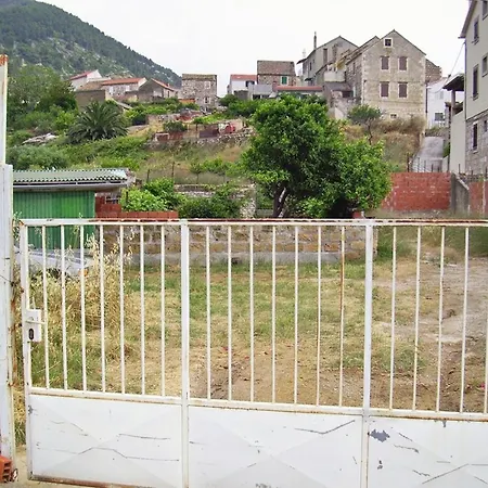 With A Parking Space Komiza, Vis - 9247 Apartment *