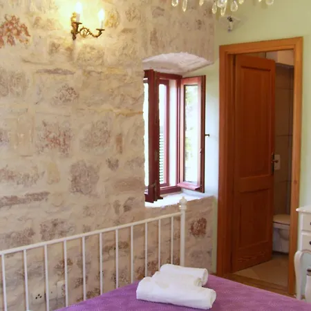 With A Parking Space Komiza, Vis - 9247 Apartment Komiza