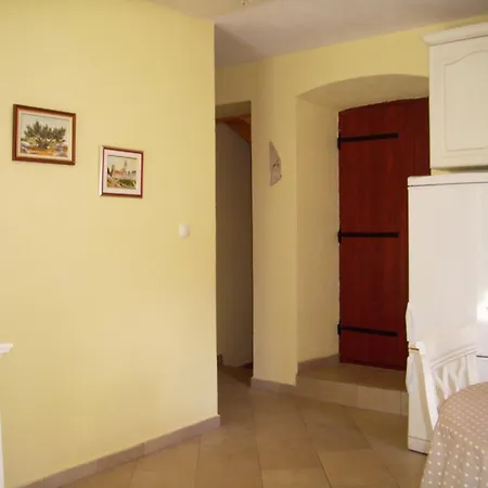 With A Parking Space Komiza, Vis - 9247 Apartment Komiza
